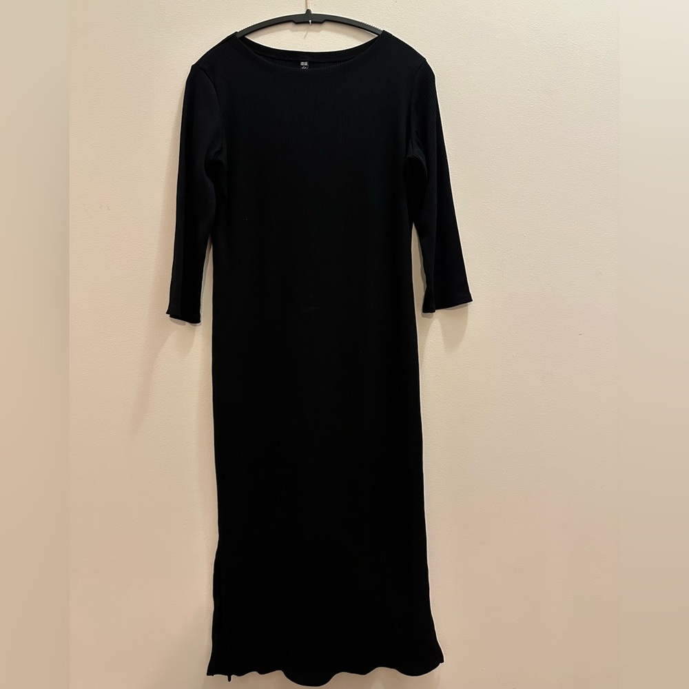 Maxi black dress